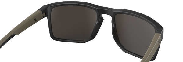 [Matte Black and Tan/CAPTIVATE™ Tungsten Mirror (Non-Polarized)]